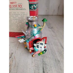 Enesco have a merry Dairy Christmas ornament Xmas cow vintage